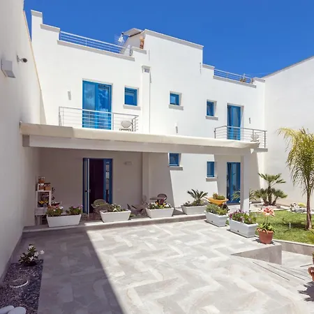 فندق مبيت وإفطار Sirius Luxury